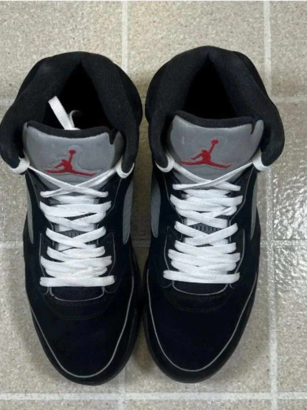Jordan 5 Black Metallic Reimagined